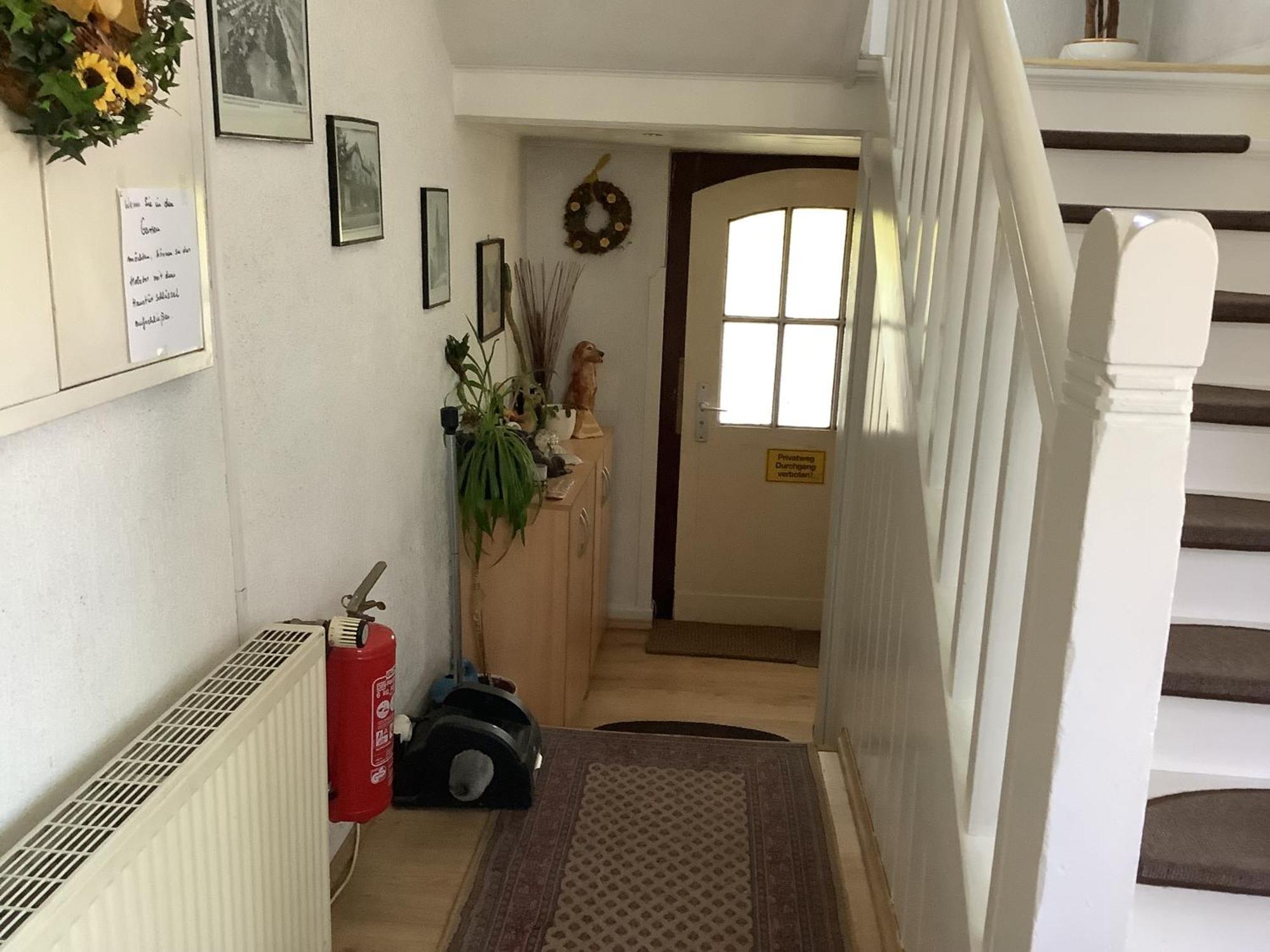 Schoenes Doppelbettzimmer Im Untergeschoss Inkl Parkplatz Nach Verfuegbarkeit Essen Dış mekan fotoğraf
